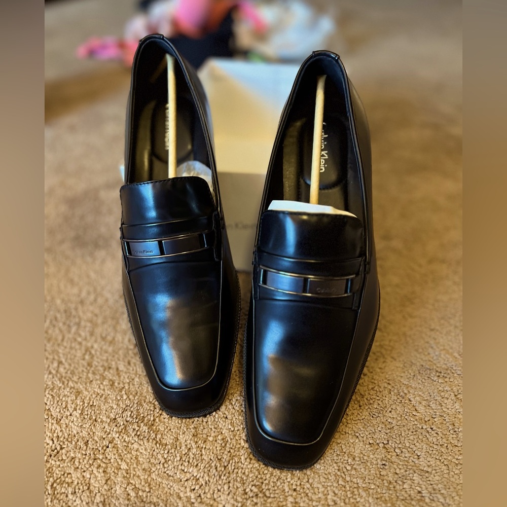 Calvin Klein Horace
dress shoes
Men’s
Size 11
Brand new